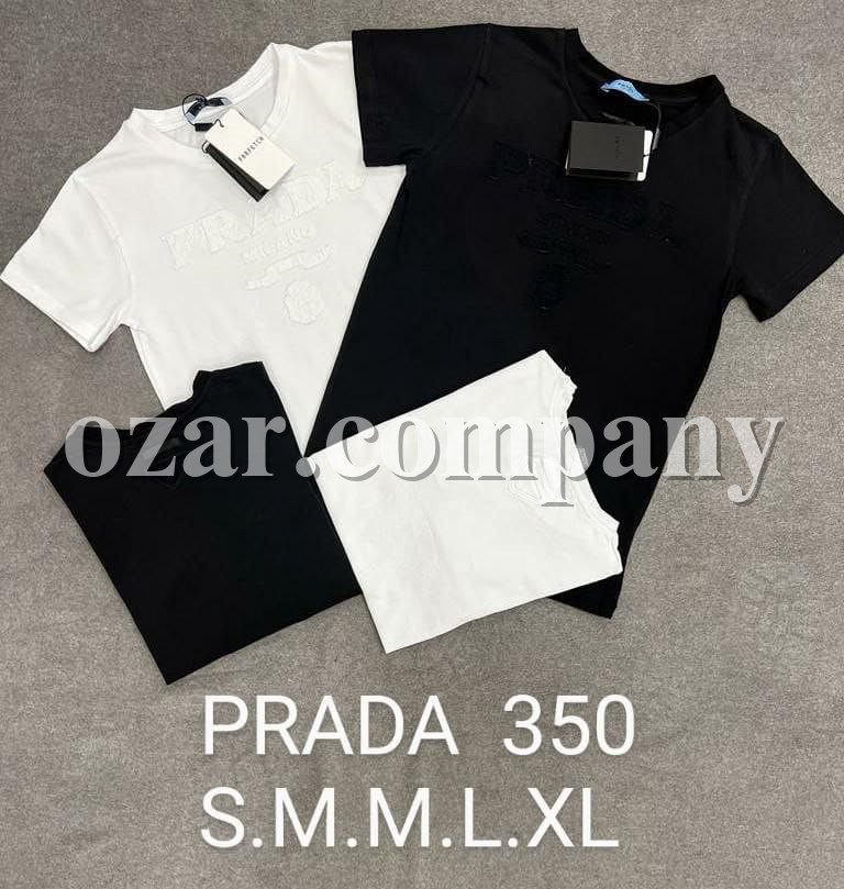 Женская Футболка Prada