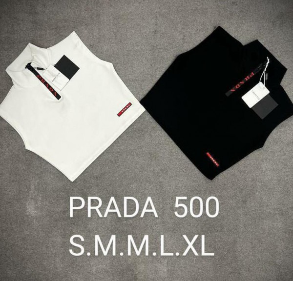 Женская Футболка Prada