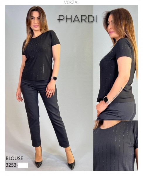 Женская Футболка Phardi