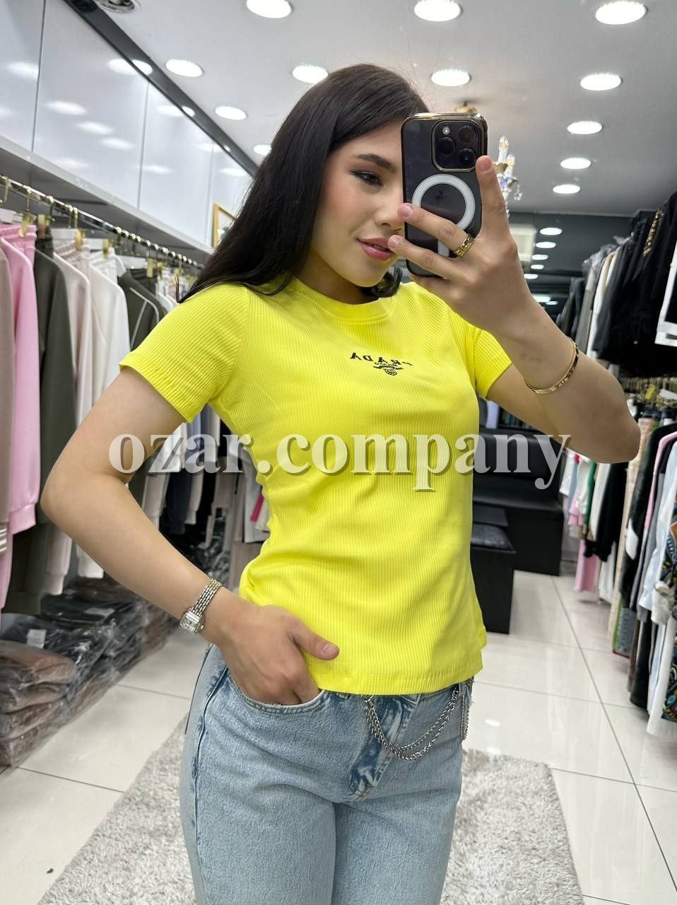 Женская Футболка Prada