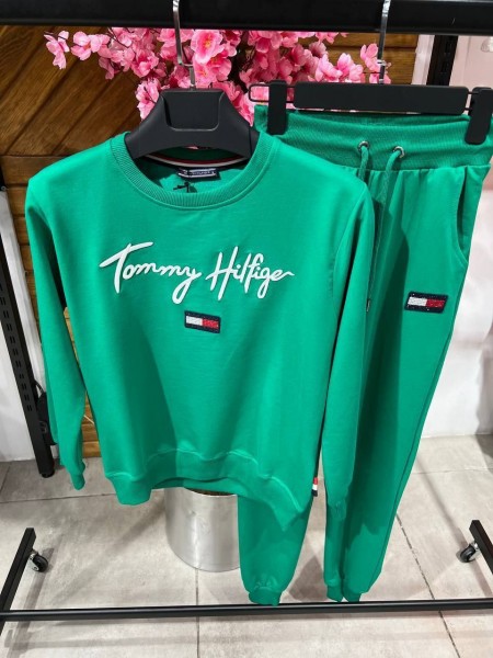 Женский Костюм Tommy Hilfiger