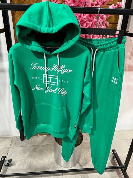 Женский Костюм Tommy Hilfiger