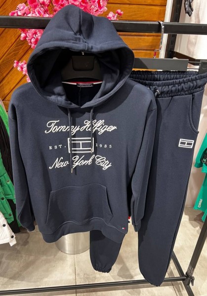 Женский Костюм Tommy Hilfiger
