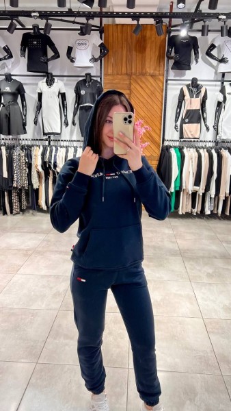Женский Костюм Tommy Hilfiger