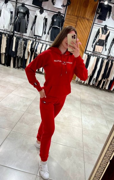 Женский Костюм Tommy Hilfiger