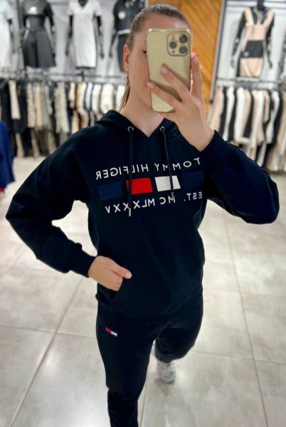 Женский Костюм Tommy Hilfiger
