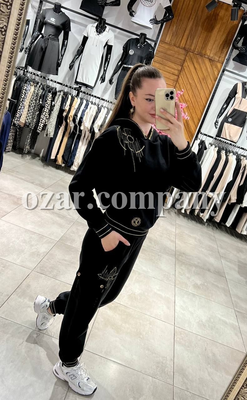 Женский Костюм Louis Vuitton