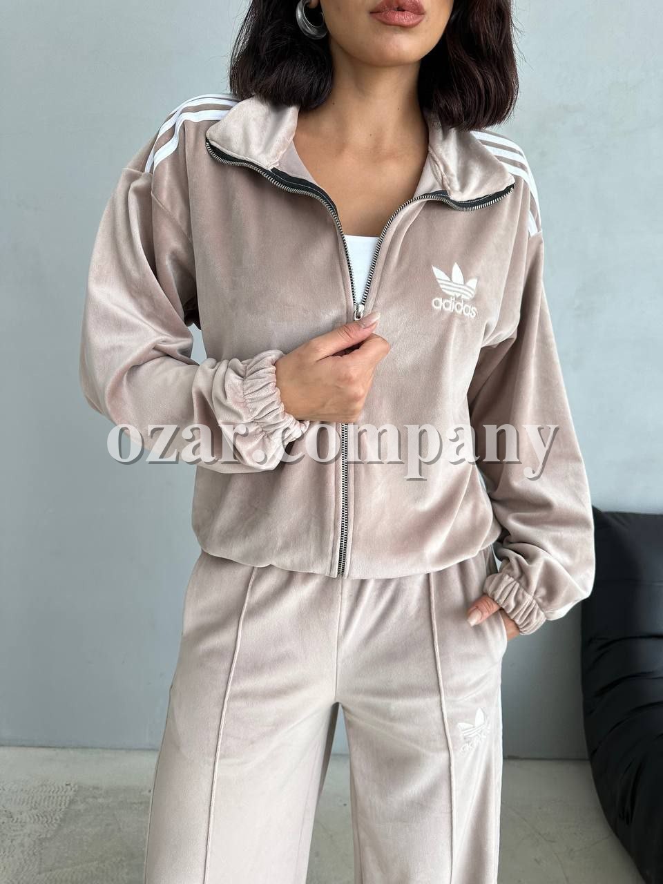 Женский Костюм Adidas