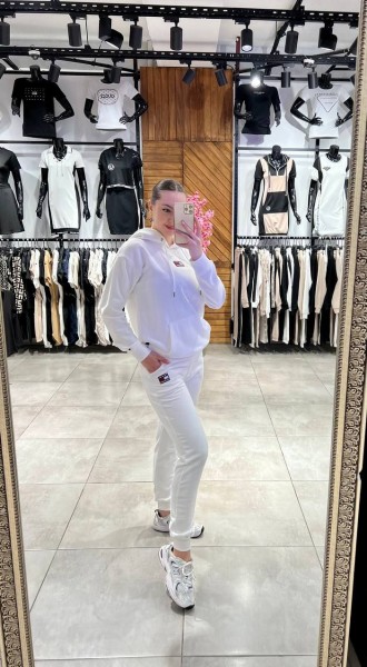 Женский Костюм Tommy Hilfiger