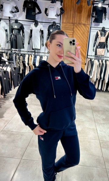 Женский Костюм Tommy Hilfiger