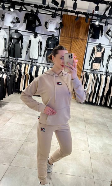 Женский Костюм Tommy Hilfiger