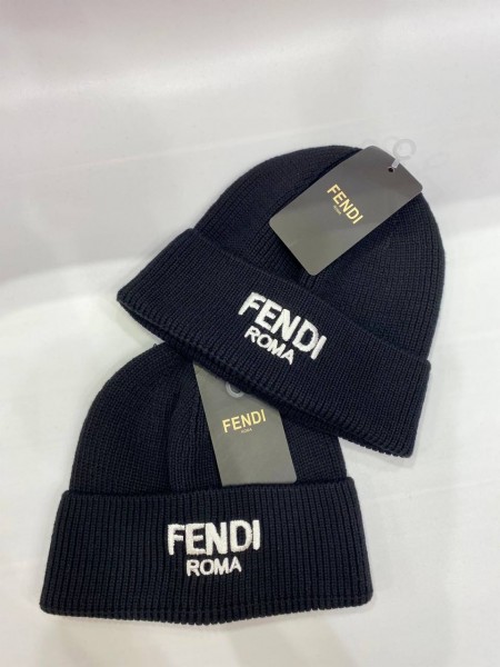 Мужская Шапка Fendi