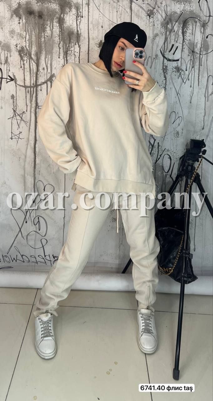 Женский Костюм Armani