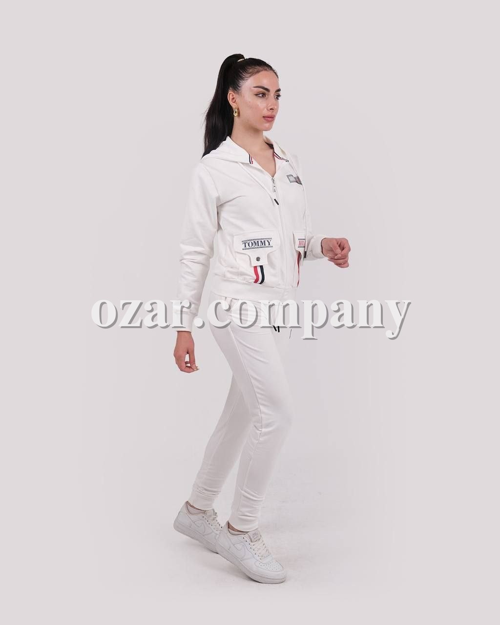 Женский Костюм Tommy Hilfiger