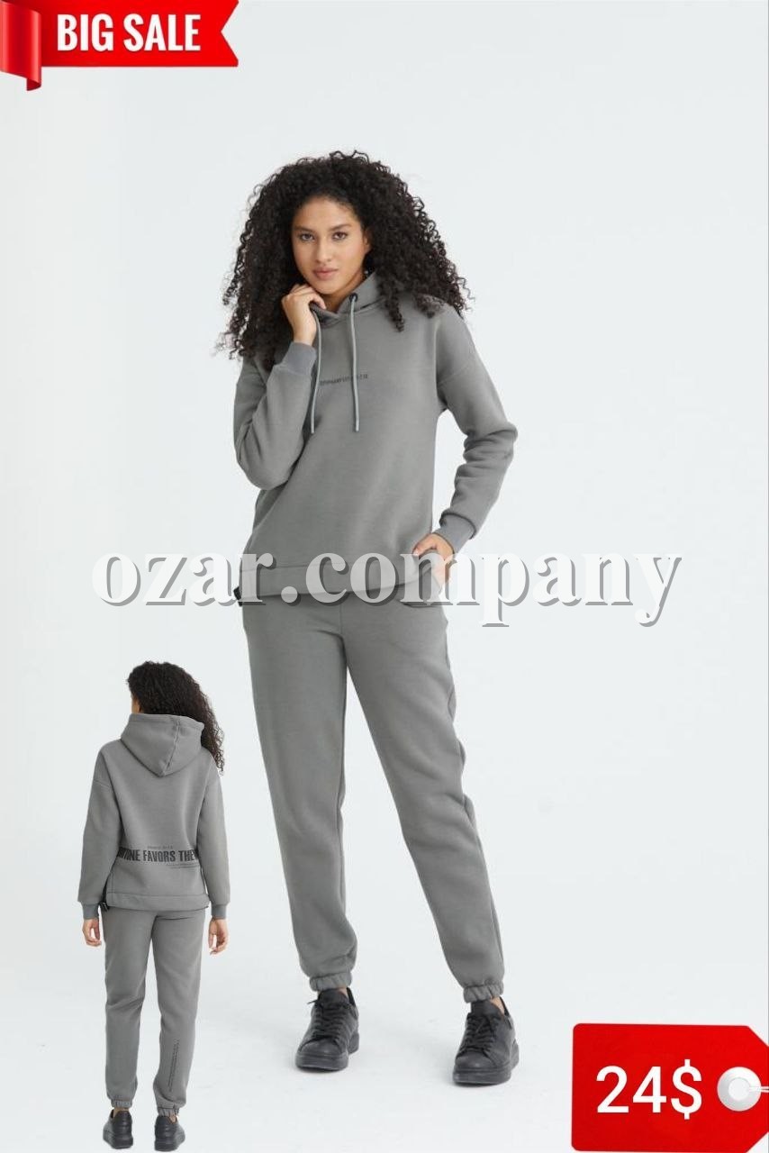 Женский Спортивный Костюм The Repit