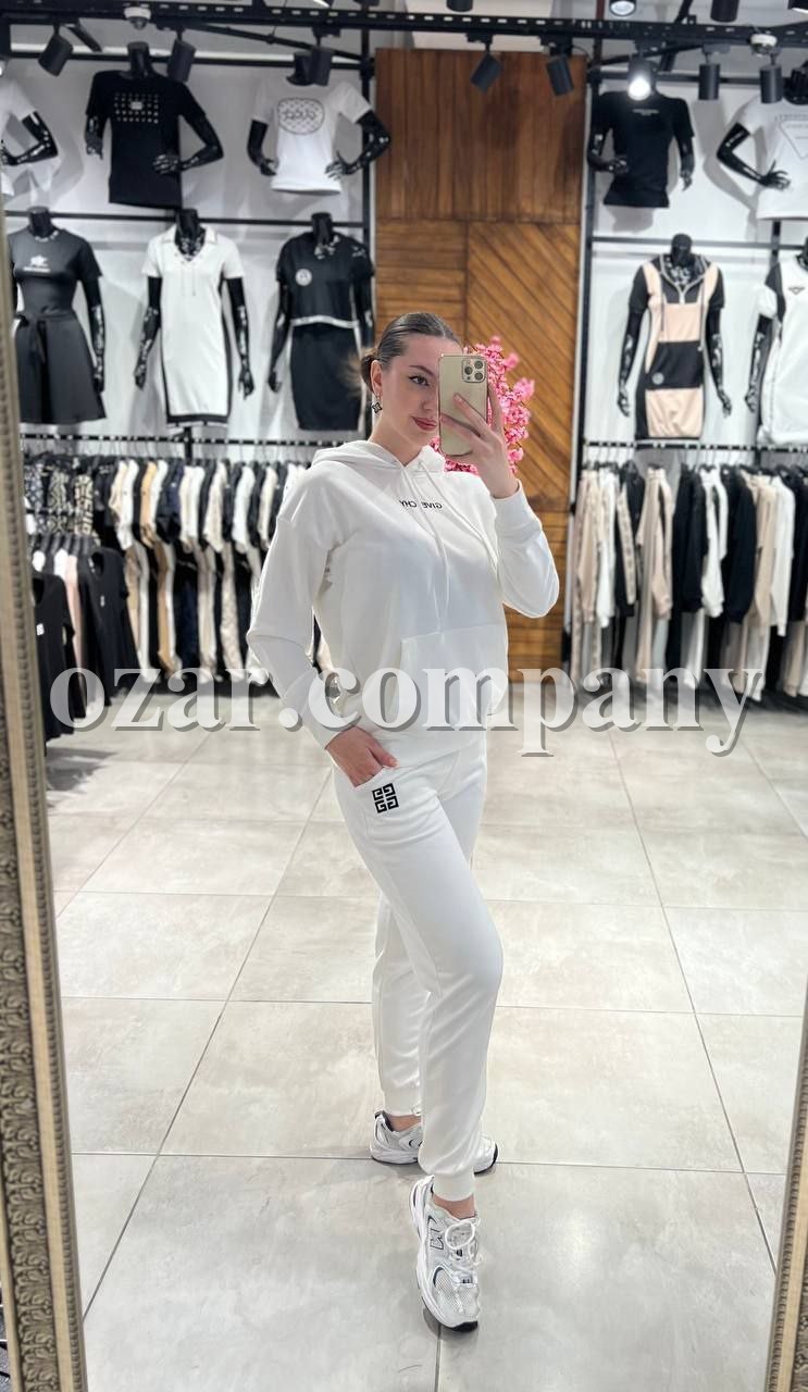 Женский Костюм Givenchy