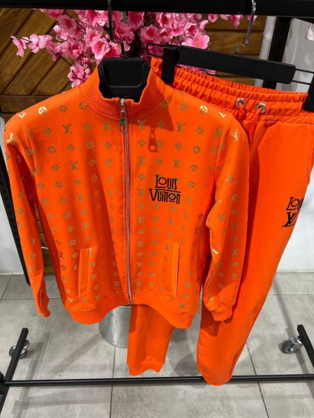 Женский Костюм Louis Vuitton