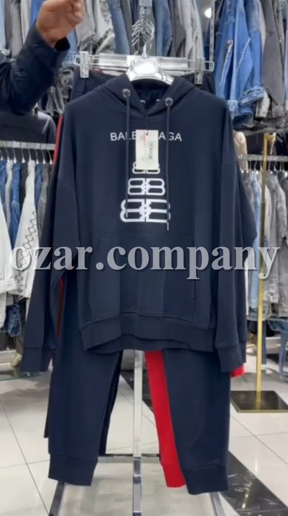 Женский Костюм Balenciaga
