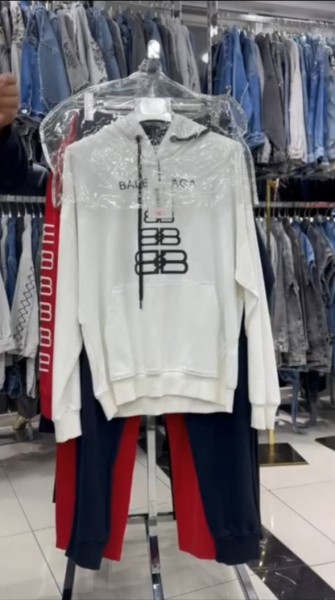 Женский Костюм Balenciaga