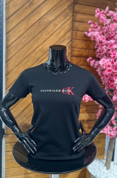 Женская Футболка Calvin Klein