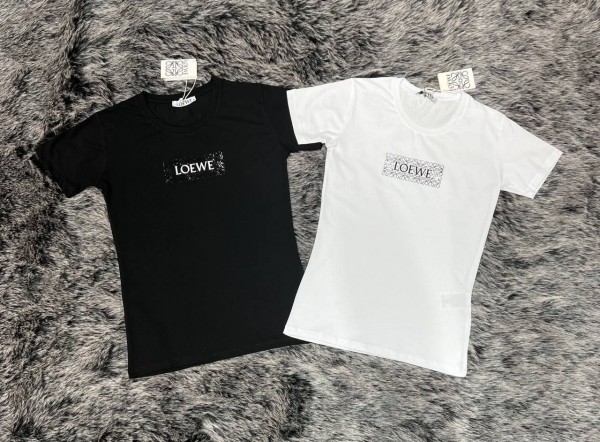 Женская Футболка Loewe