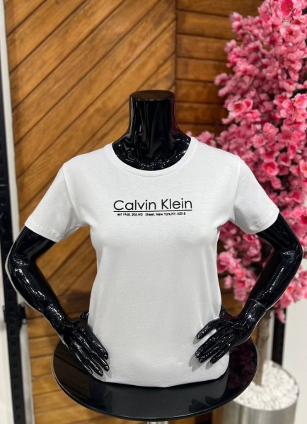 Женская Футболка Calvin Klein