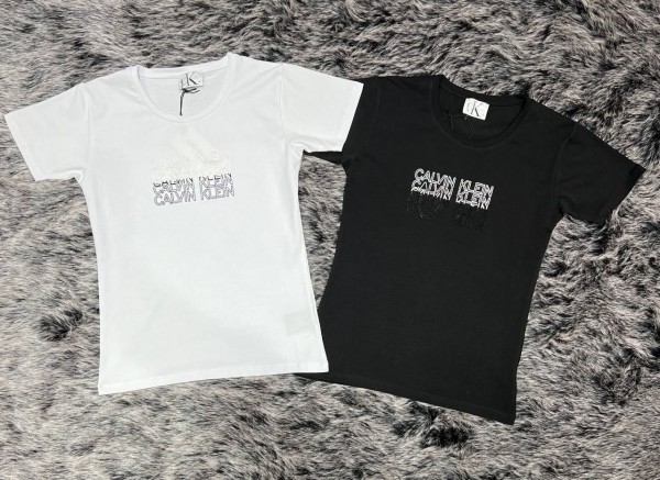 Женская Футболка Calvin Klein