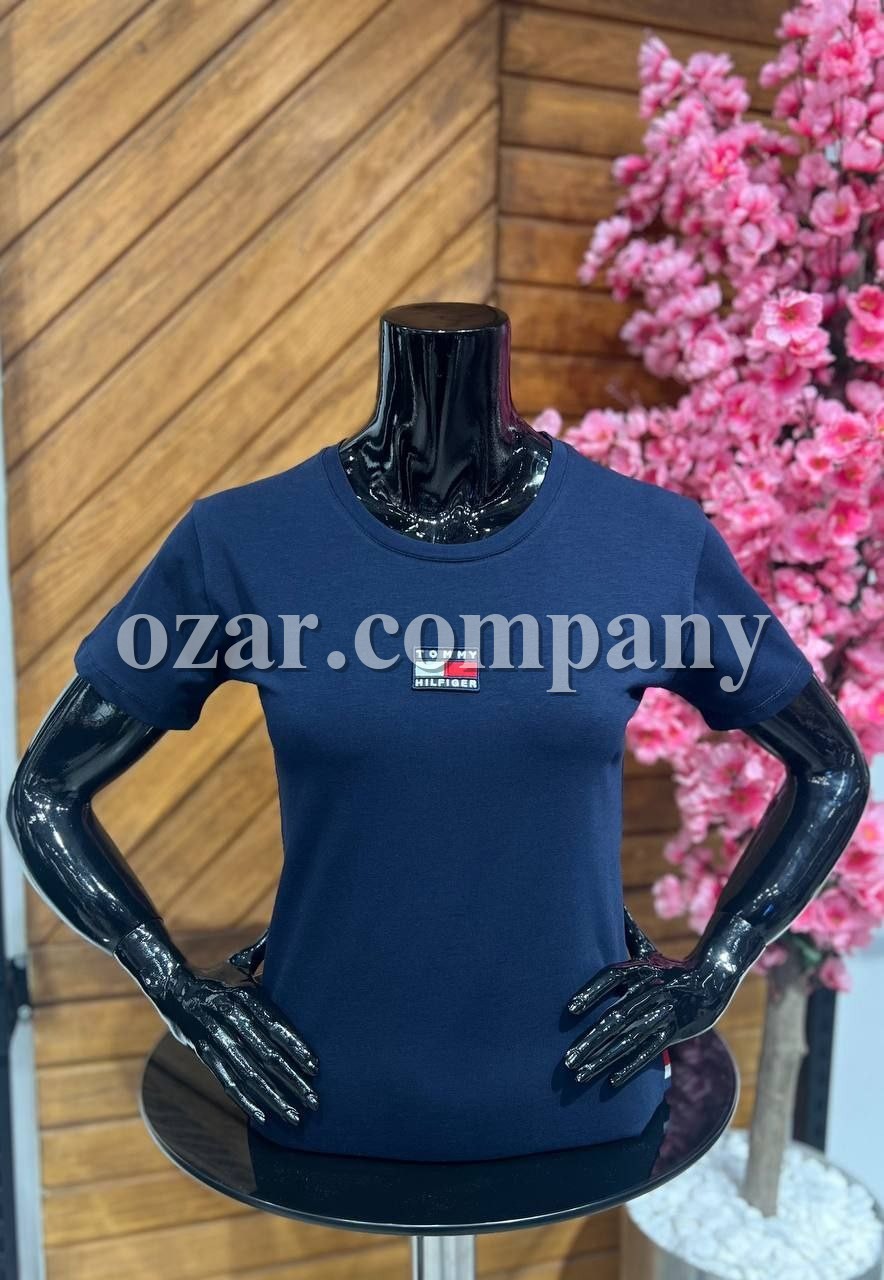 Женская Футболка Tommy Hilfiger