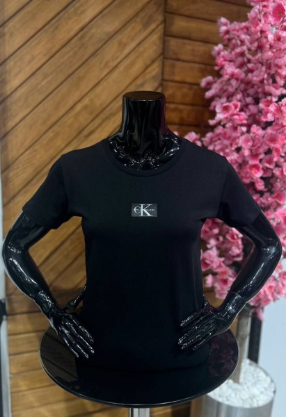 Женская Футболка Calvin Klein