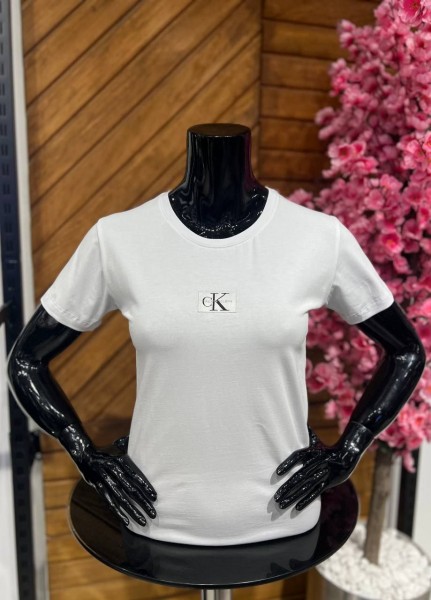 Женская Футболка Calvin Klein