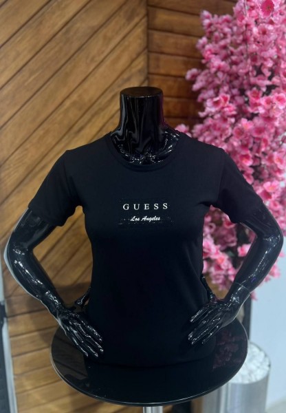 Женская Футболка Guess