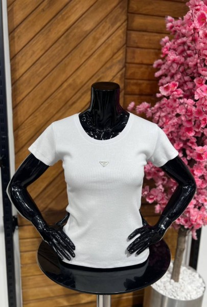 Женская Футболка Prada
