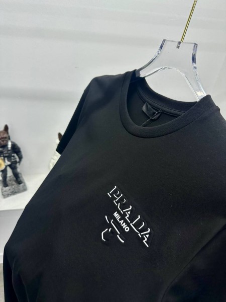 Мужская Футболка Prada