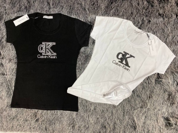 Женская Футболка Calvin Klein