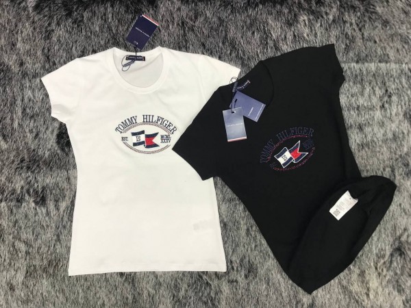 Женская Футболка Tommy Hilfiger