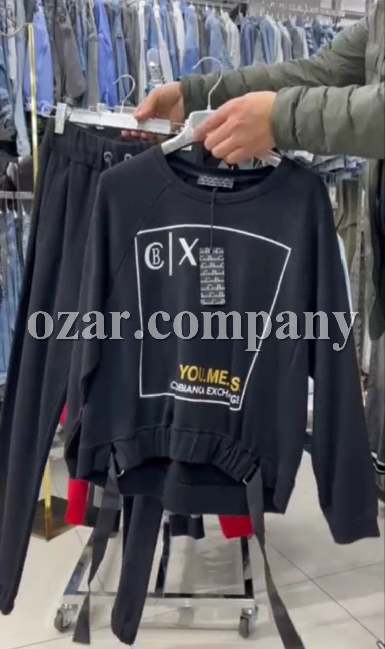 Женский Костюм Armani Exchange