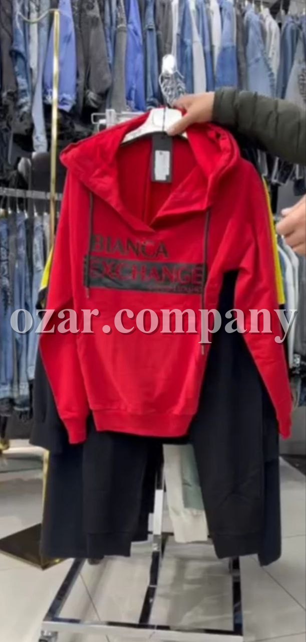 Женский Костюм Armani Exchange