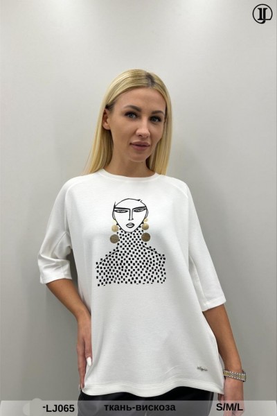 Женская Футболка Lovjoi