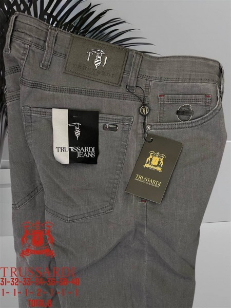 Мужские Джинсы Trussardi