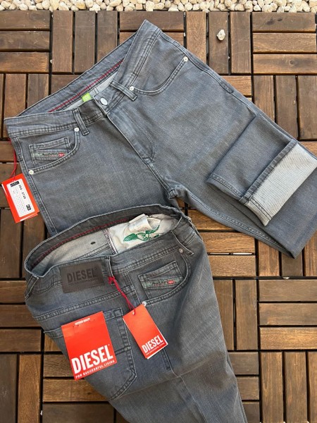 Мужские Джинсы Diesel (длина 34)