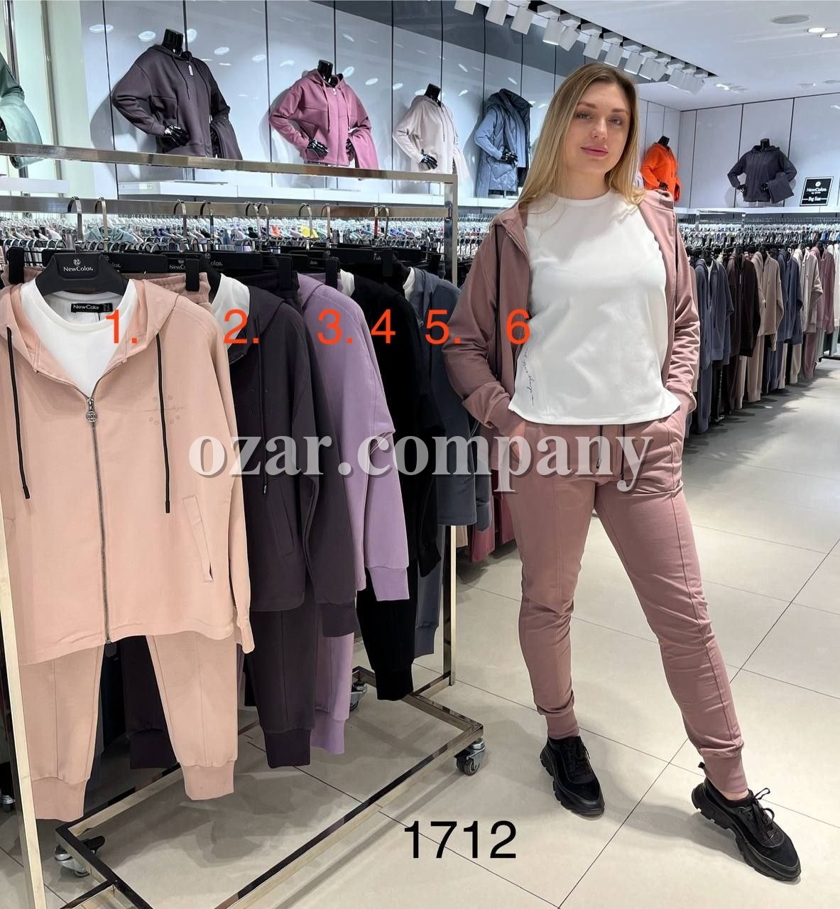 Женский Костюм Тройка New Color 