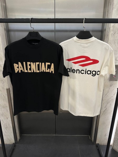 Мужская Футболка Balenciaga
