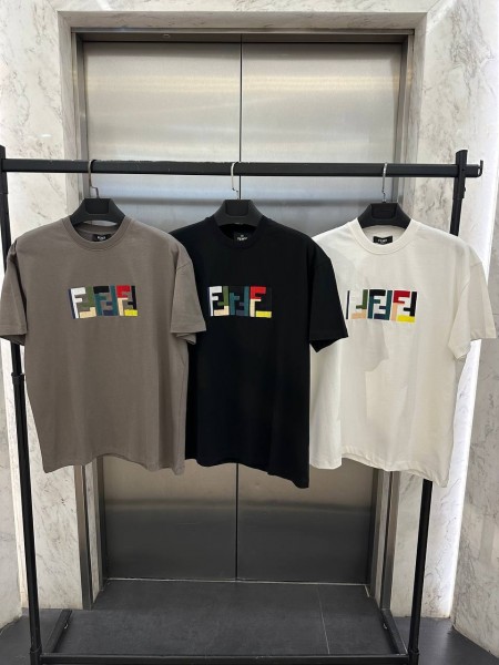 Мужская Футболка Fendi