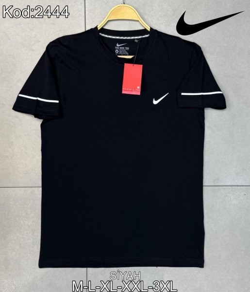 Мужская Футболка Nike