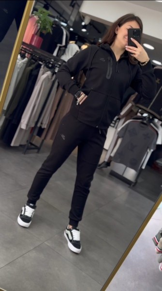 Женский Костюм Nike