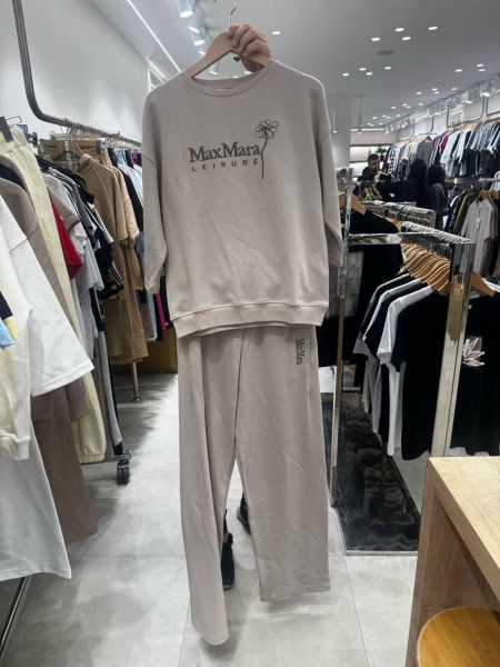 Женский Костюм Trikotto