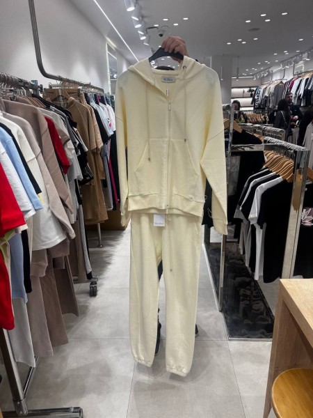 Женский Костюм Trikotto