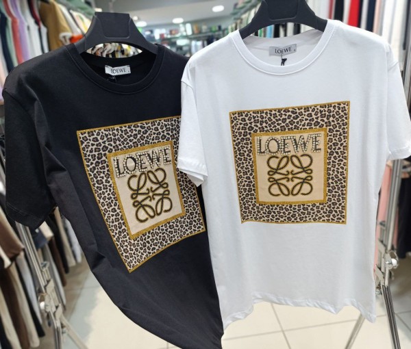 Женская Футболка Loewe