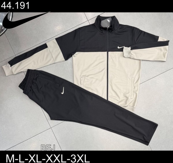Мужской Спортивный Костюм Nike