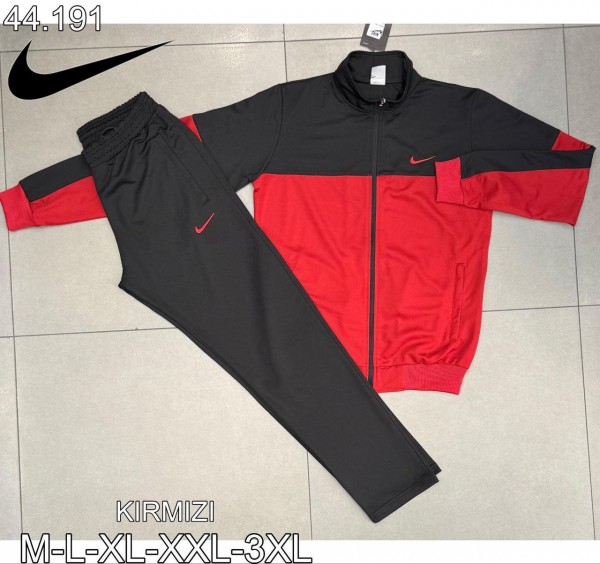 Мужской Спортивный Костюм Nike